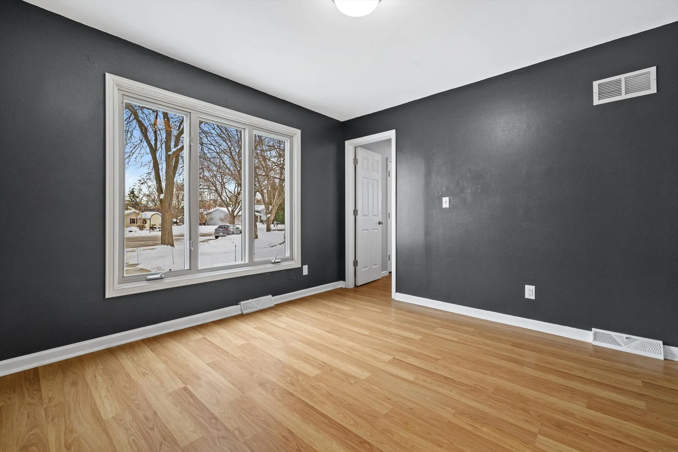 Gallery photo 12