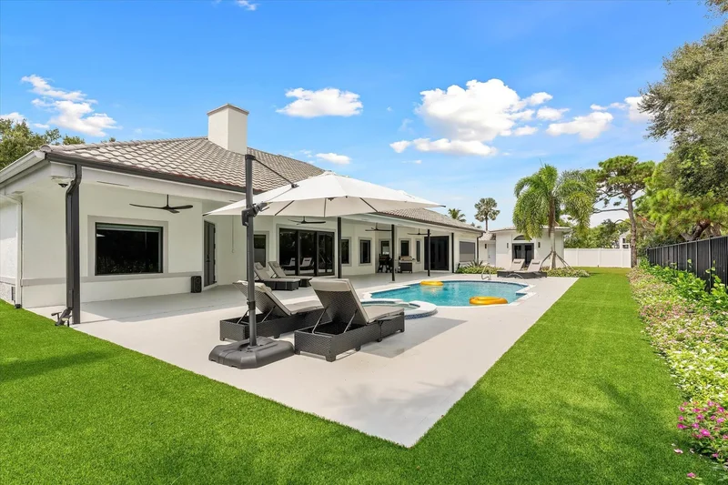 2670 Tecumseh Drive, West Palm Beach, Florida, United States. - Photo 31