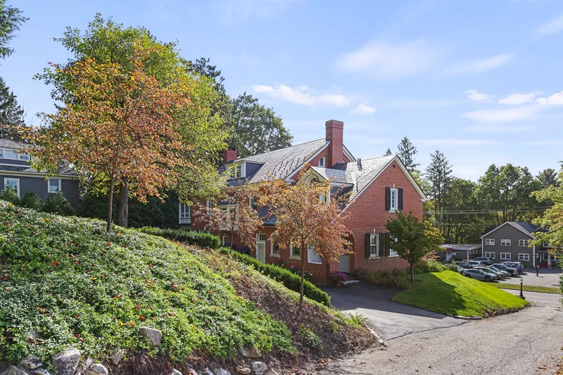 5 Crofut St, Pittsfield, MA 01201, Pittsfield, Massachusetts, United States. - Photo 49