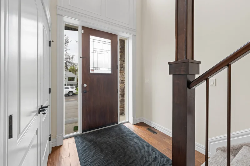 9654 83 Avenue, Edmonton, AB T6C 1C2, Edmonton, Alberta, Canada. - Photo 2