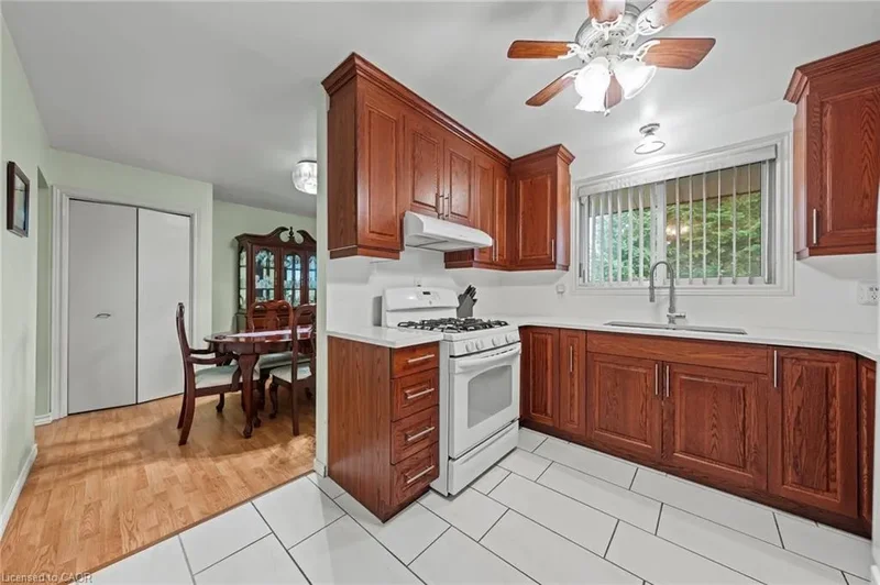 152 Kinzie Avenue, Kitchener, Ontario, Canada. - Photo 26