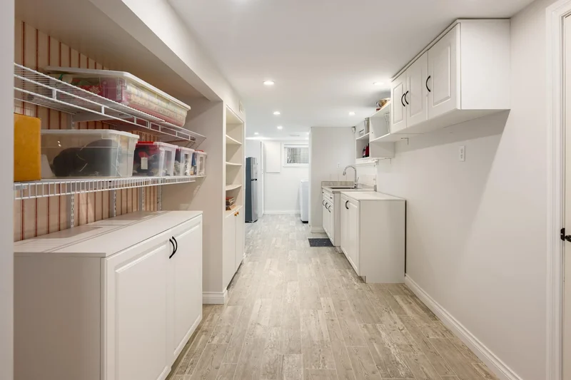 3658 Loraine Avenue, North Vancouver, BC, V7R4B8, CANADA, North Vancouver, British Columbia, Canada. - Photo 5