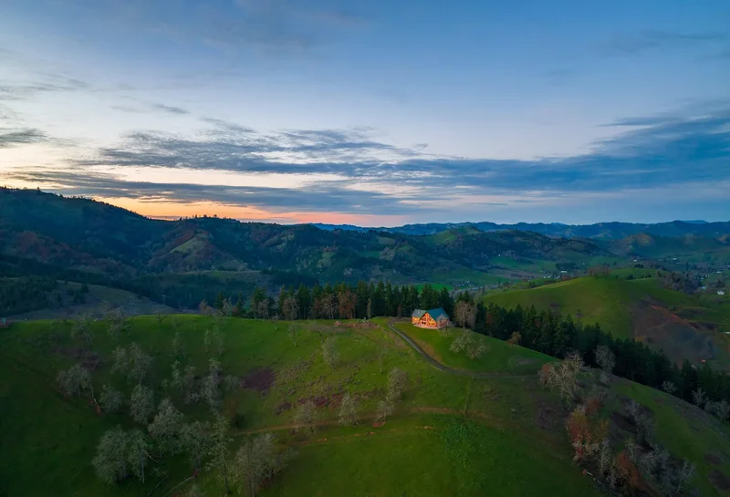 10181 N Umpqua Highway, Roseburg, OR, 97470, USA, Roseburg, Oregon, United States. - Photo 3