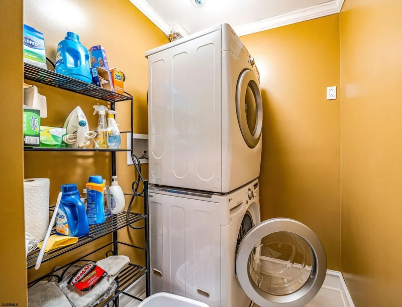 321 Central Ave, Ocean City, NJ 08226, Ocean City, New Jersey, United States. - Photo 40