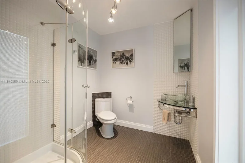11000 SW 25th St, Davie, Florida, United States. - Photo 28