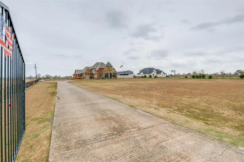 2770 Dowell Road, Heath, Texas, United States. - Photo 21