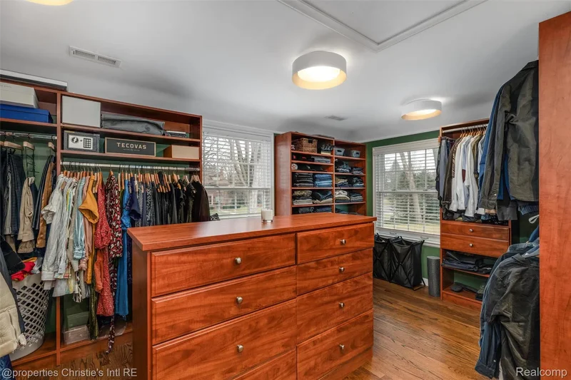 1059 Berkshire Road, Grosse Pointe Park, Michigan, United States. - Photo 29