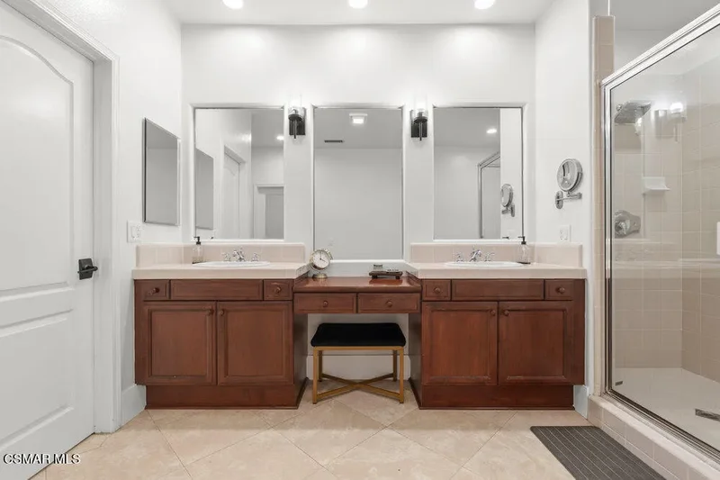 106 Via Ricardo, Newbury Park, CA 91320, Thousand Oaks, California, United States. - Photo 21