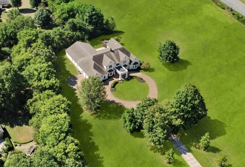 2360 Memorial Drive Ext, Clarksville, TN 37043, Clarksville, Tennessee, United States. - Photo 83