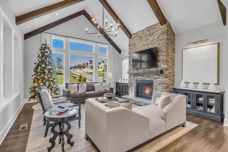 Single Family Residence in Brentwood