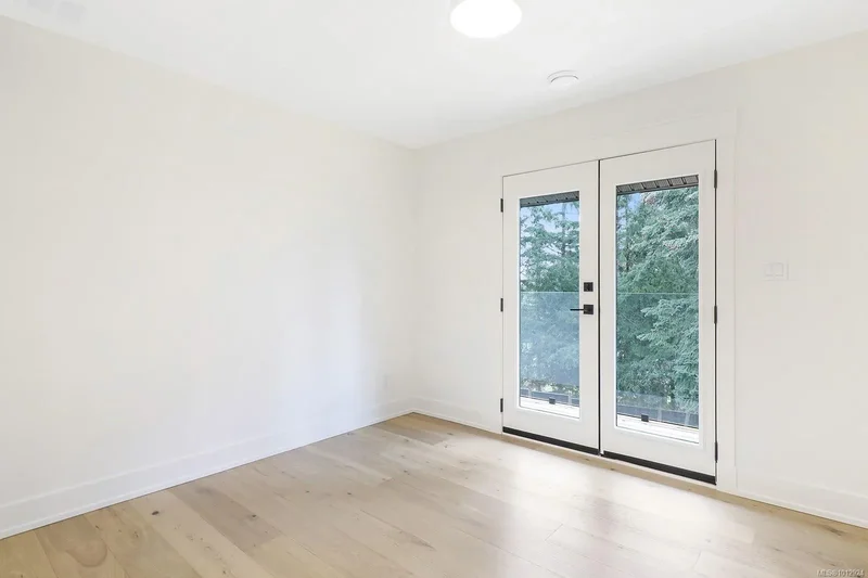 177 Sunningdale Rd E, Qualicum Beach, British Columbia, Canada. - Photo 53