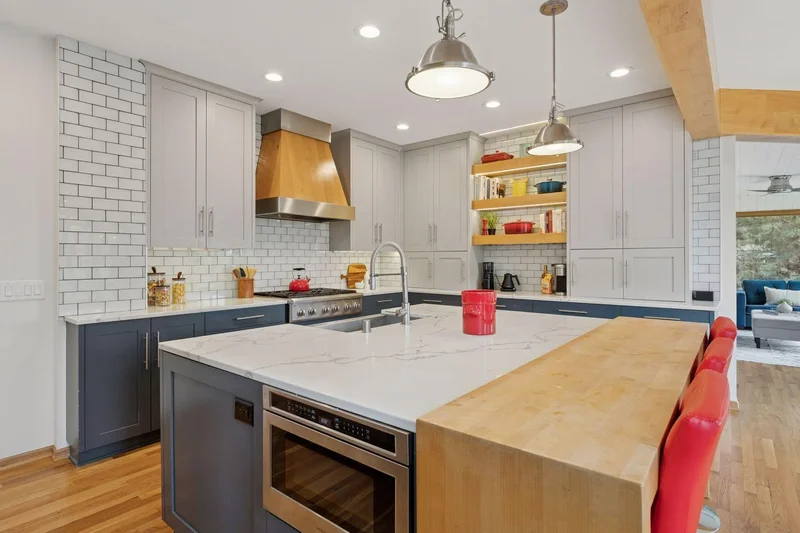7325 Bush Lake Drive, Bloomington, MN 55438, Minneapolis, Minnesota, United States. - Photo 18