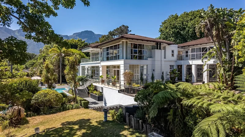 6 Hohenhort Avenue, Constantia, Cape Town, SOUTH AFRICA, Cape Town, Western Cape, South Africa. - Photo 8