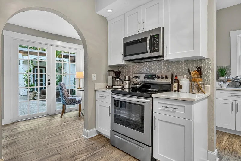 704 Claremore Drive, West Palm Beach, Florida, United States. - Photo 13