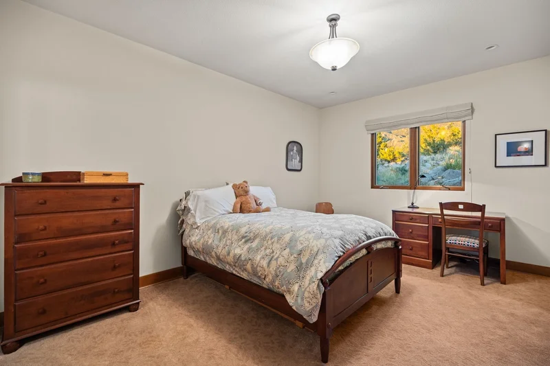 348 White Oaks NE, Albuquerque, NM 87122, Albuquerque, New Mexico, United States. - Photo 28