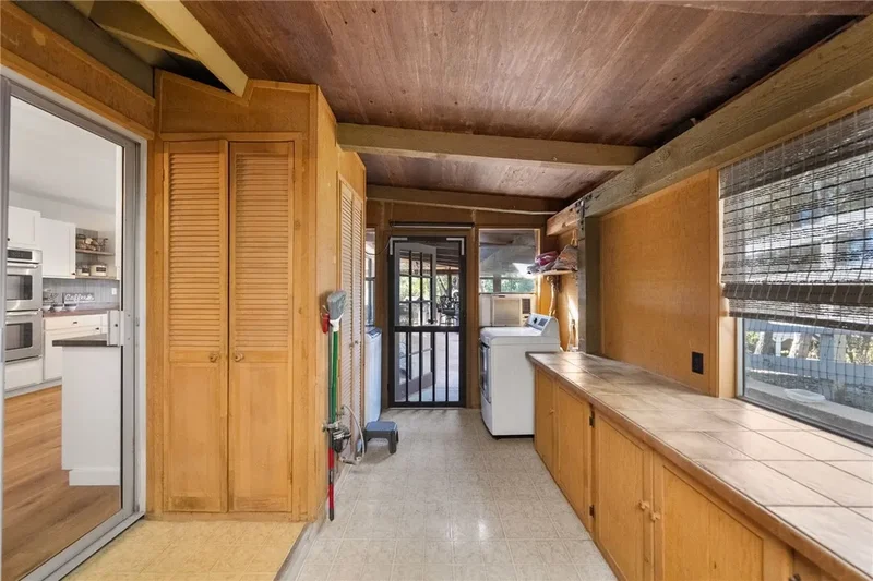 17705 Rodeo Road, Lake Elsinore, CA 92530, Lake Elsinore, California, United States. - Photo 19