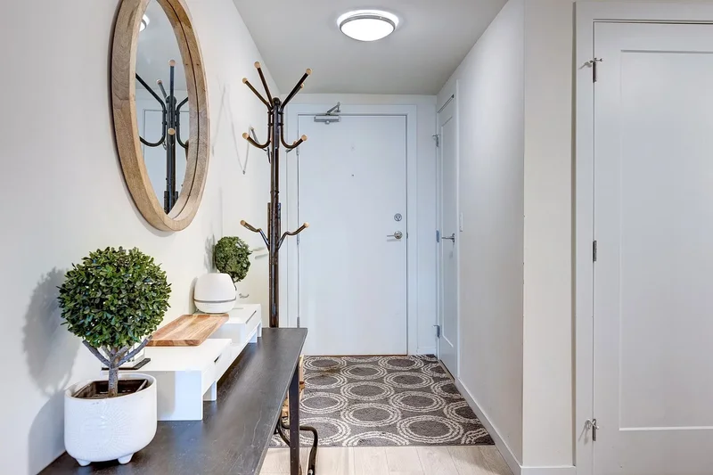 406-485 Groves Avenue, Kelowna, BC V1Y 0C1, Kelowna, British Columbia, Canada. - Photo 2