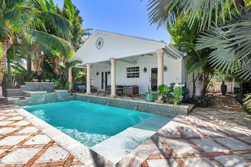 441 34th Street, West Palm Beach, Florida, United States. - Photo 17