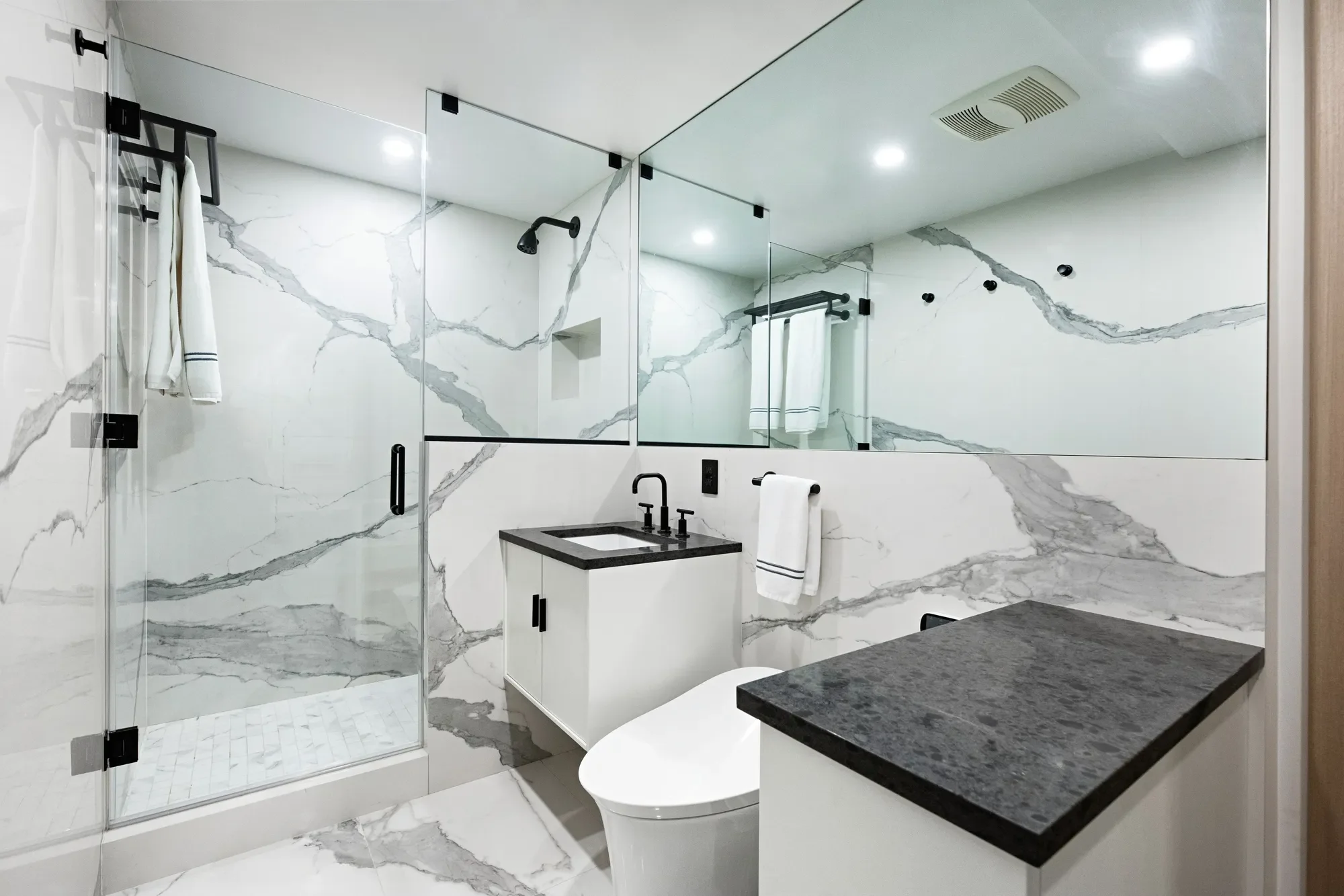 900 Park Avenue 22DE, New York, NY 10075, New York, New York, United States. - Photo 13