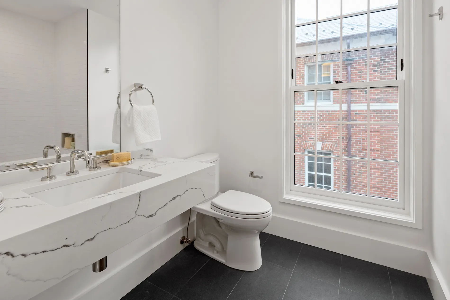 42 Forest Street Loft A, New Canaan, CT 06840, New Canaan, Connecticut, United States. - Photo 16