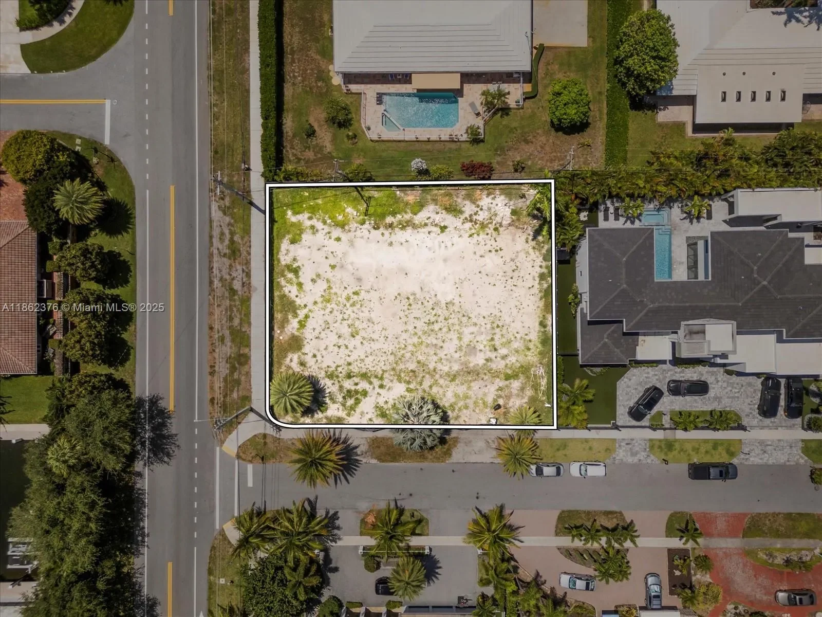 498 NE 10th St, Boca Raton, Florida, United States. - Photo 4