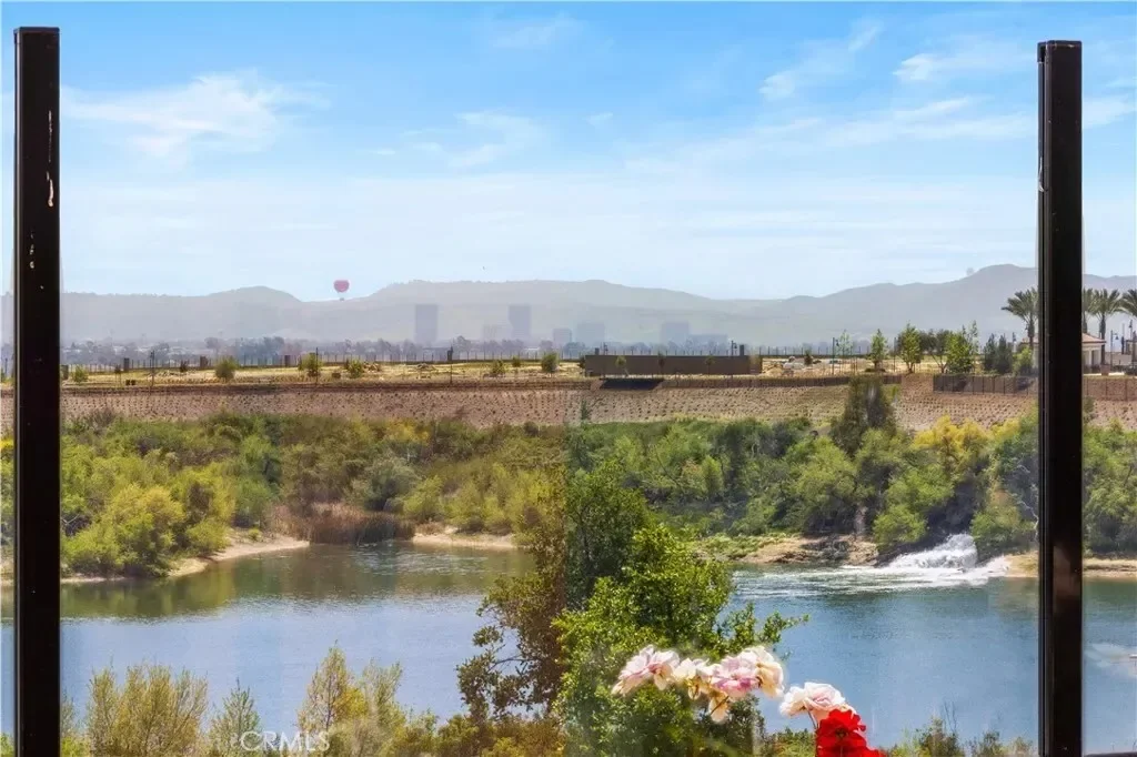 163 Summerland, Irvine, California, United States. - Photo 50