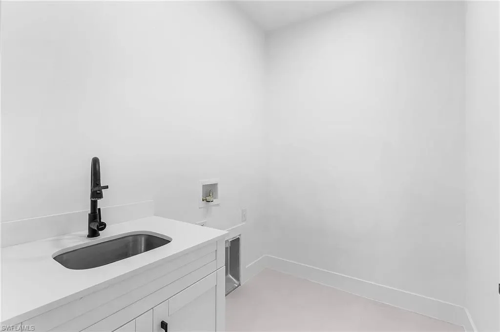 417 SW 23rd TER, CAPE CORAL, FL 33991, Cape Coral, Florida, United States. - Photo 13