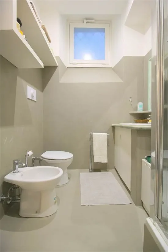 Gallery photo 5