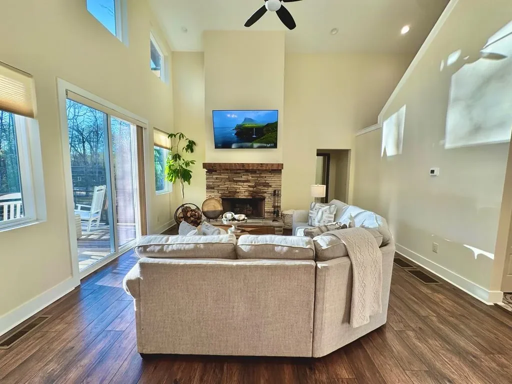 939 Sunset Road, Blue Ridge, Georgia, United States. - Photo 21