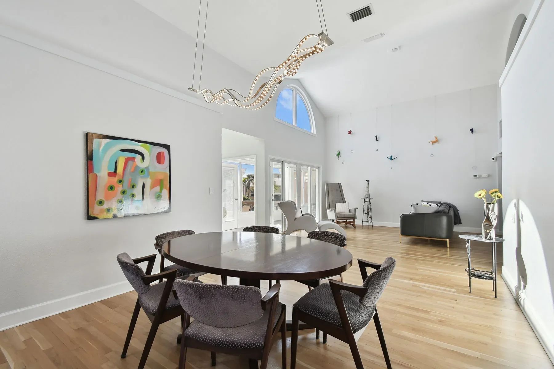 Gallery photo 8
