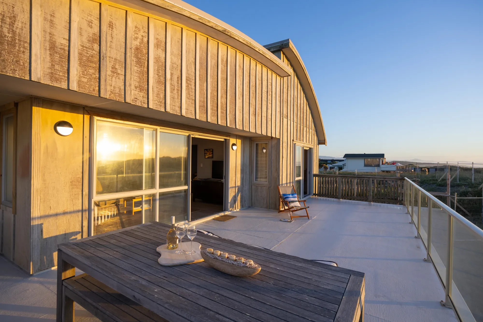 Exterior photo 5