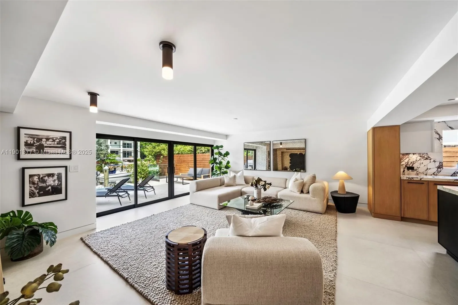 1815 Fairhaven Pl, Miami, Florida, United States. - Photo 11