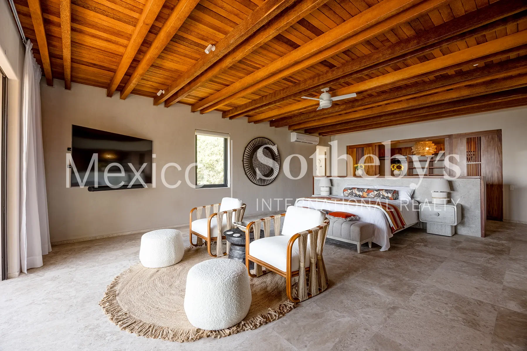 Gallery photo 10