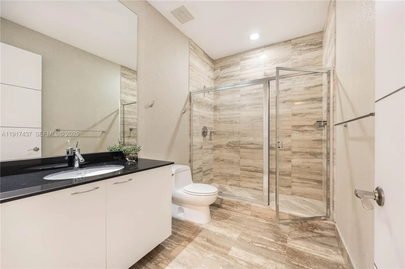 15811 Collins Ave 4107, Golden Beach, Florida, United States. - Photo 11