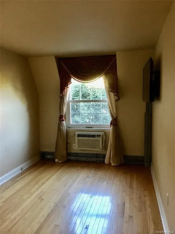 Gallery photo 3
