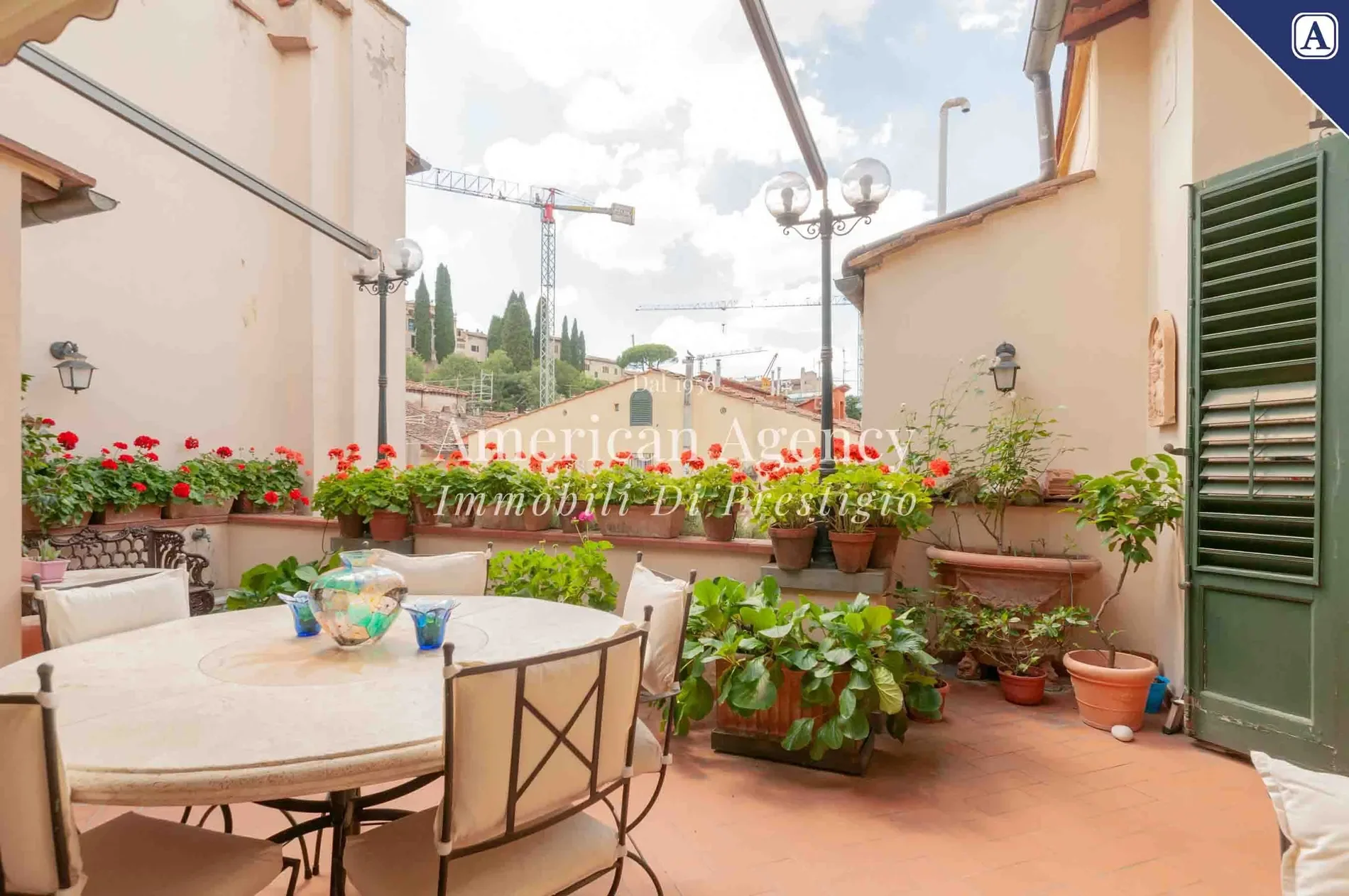 Lungarno Torrigiani, 3, 50125 Firenze FI, Italy, Florence, Tuscany, Italy. - Photo 15