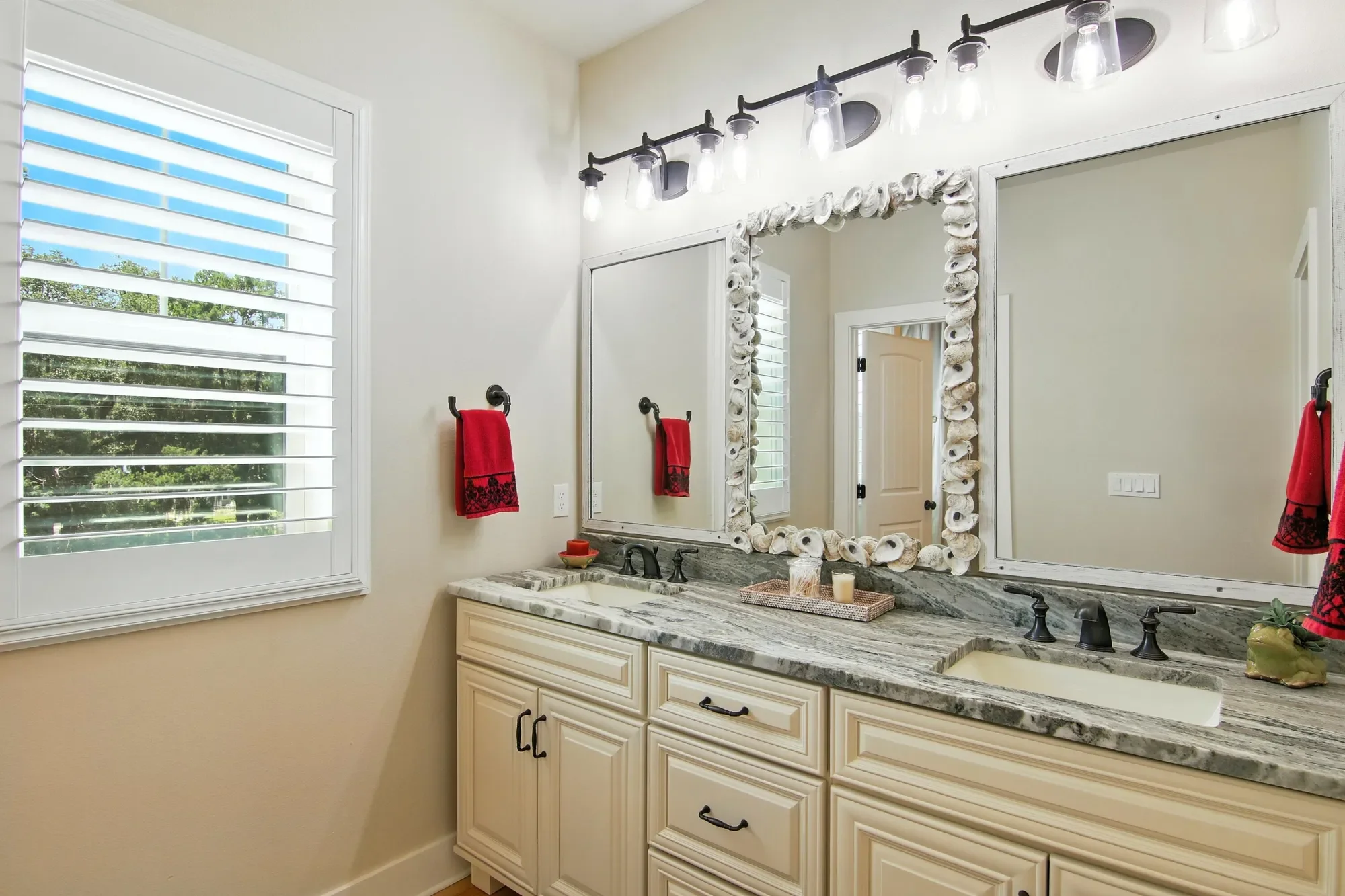 400 Pitts Bayshore Drive, Freeport, FL 32439, Freeport, Florida, United States. - Photo 41