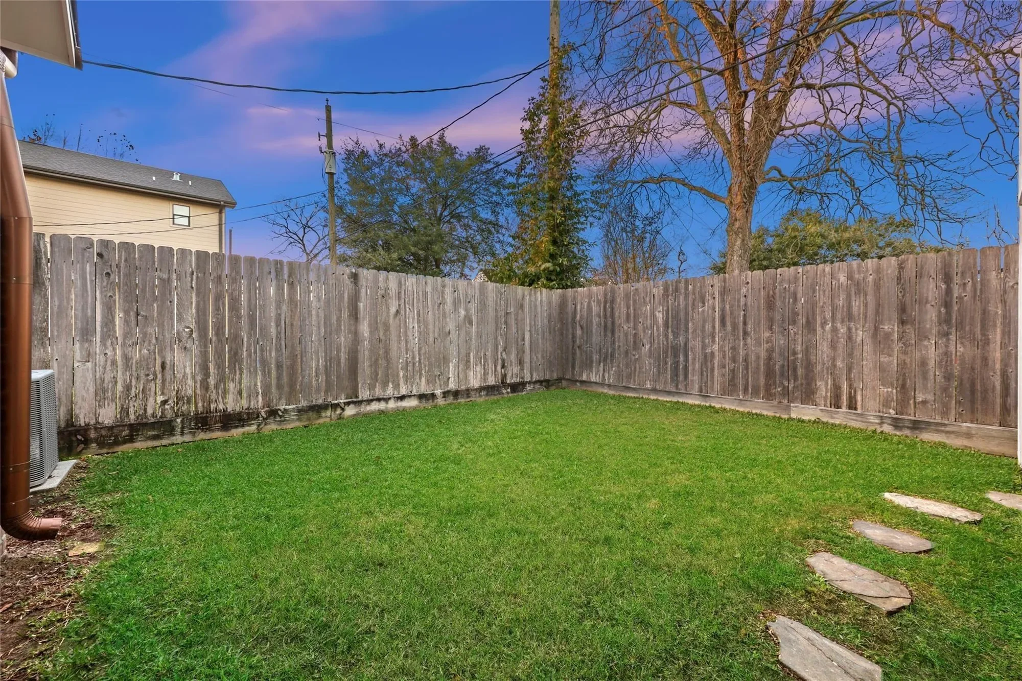 823 E 27th Street, Houston, Texas, United States. - Photo 31