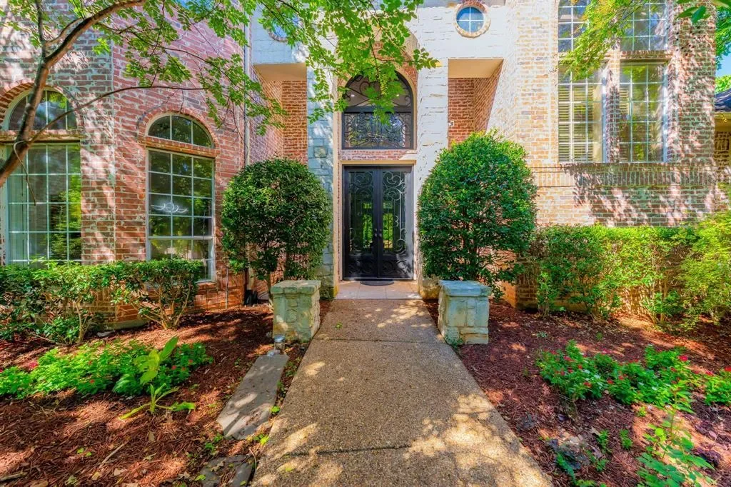 3205 High Point Drive, Lewisville, Texas, United States. - Photo 1