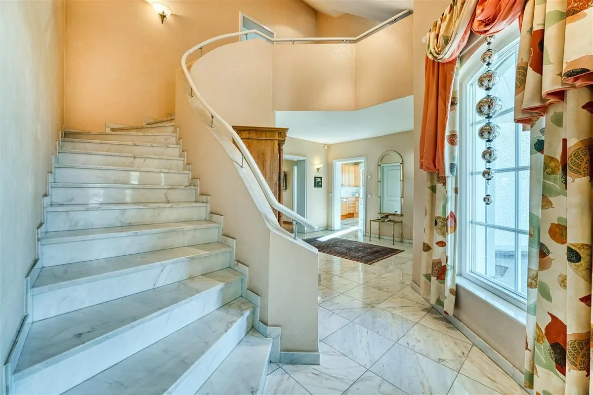 Gallery photo 4