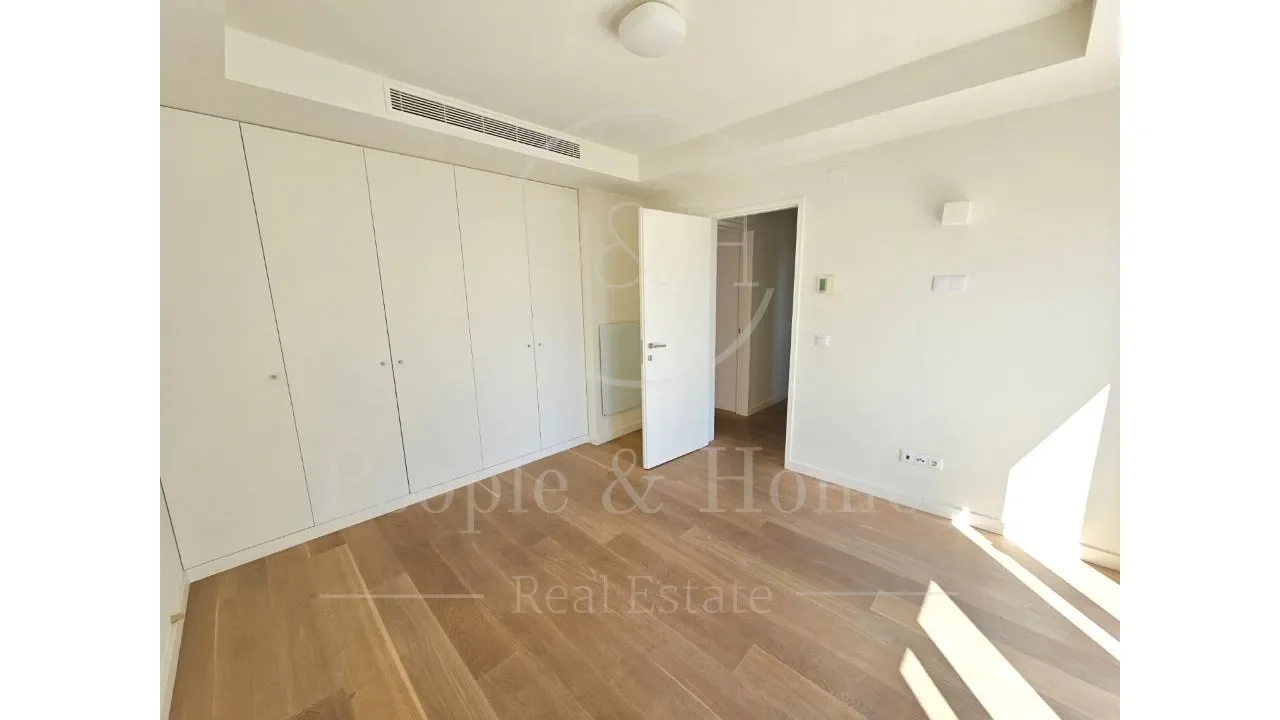 Gallery photo 4