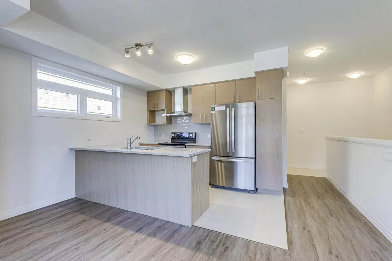 66 Thatcher Drive, Guelph, Ontario, Canada. - Photo 24