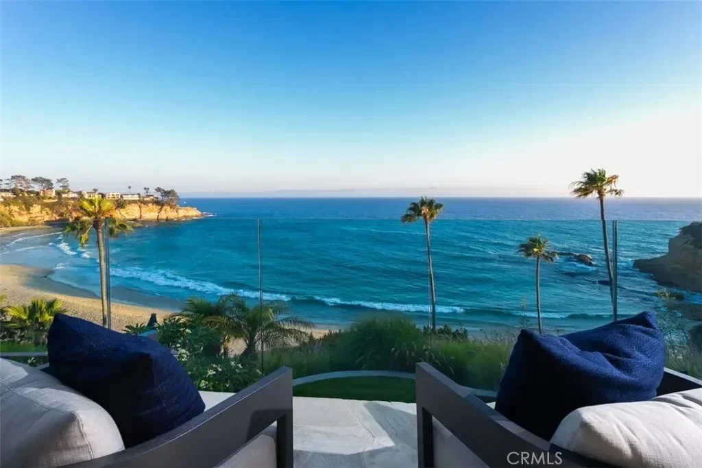 26 S La Senda Drive, Laguna Beach, California, United States. - Photo 2