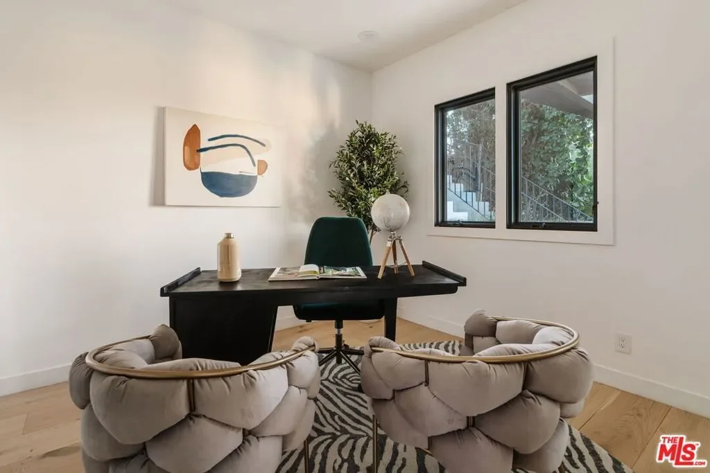 1648 Summitridge Drive, Beverly Hills, California, United States. - Photo 27