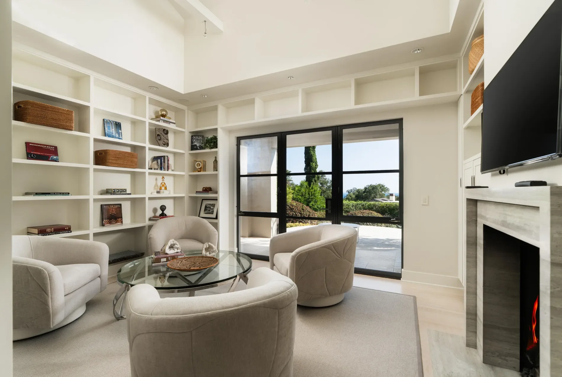 796 Hot Springs Road, Montecito, California, United States. - Photo 7