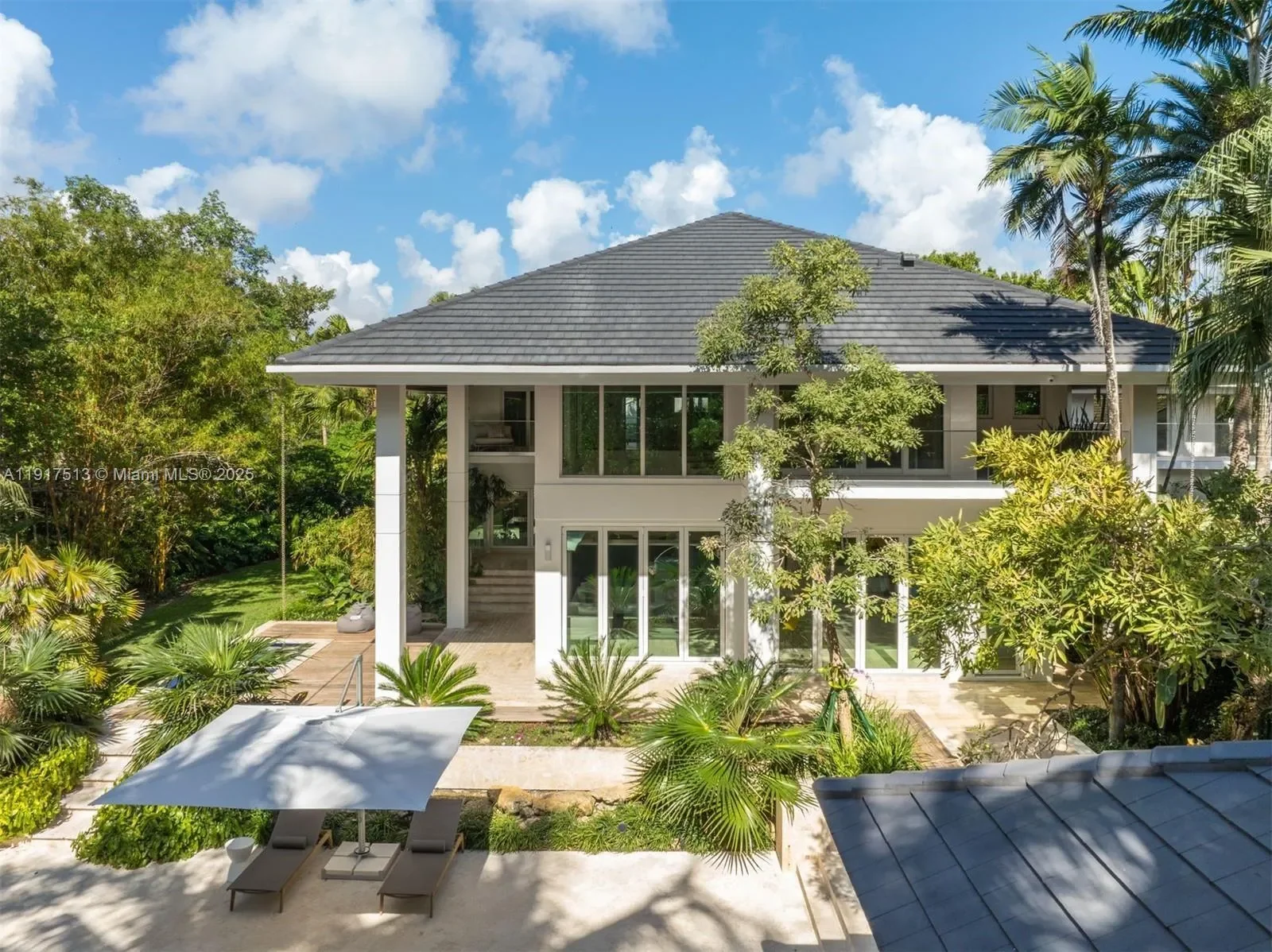 7150 W Lago Dr, Miami, Florida, United States. - Photo 41