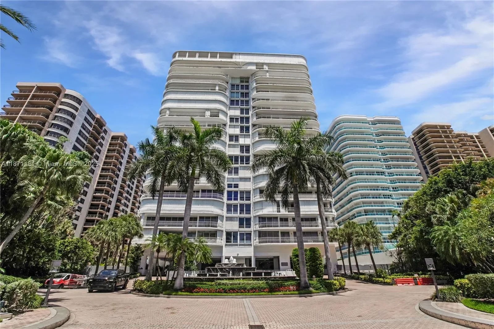 10155 Collins Ave 606, Bal Harbour, Florida, United States. - Photo 6
