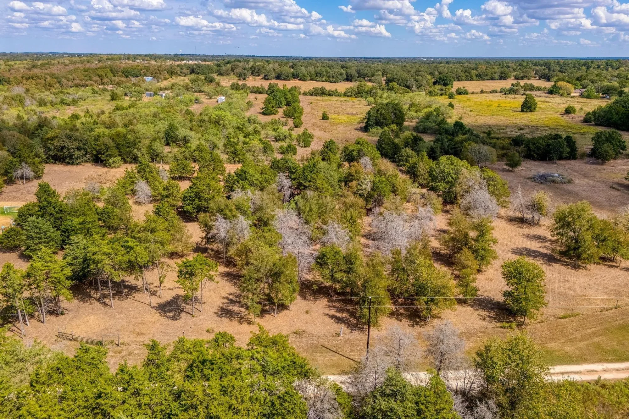 1901 E State Highway 21 B, Paige, Texas, United States. - Photo 39