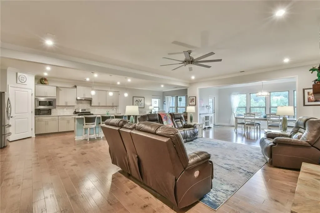 5704 Miravista Way, Buford, Georgia, United States. - Photo 6