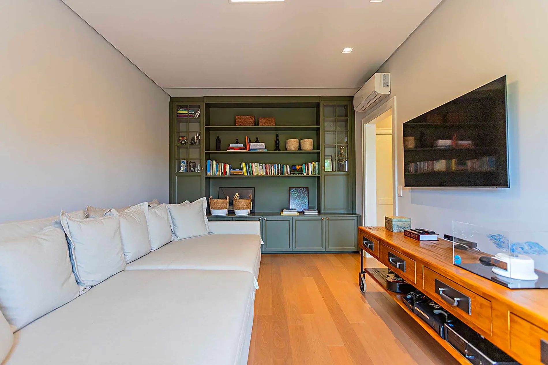 Gallery photo 4